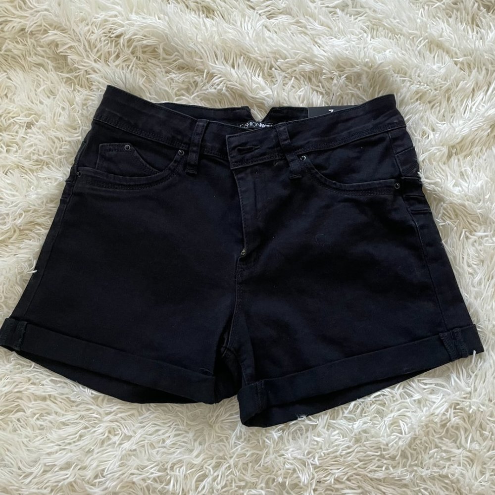 NWT Black High Rise Denim Shorts
